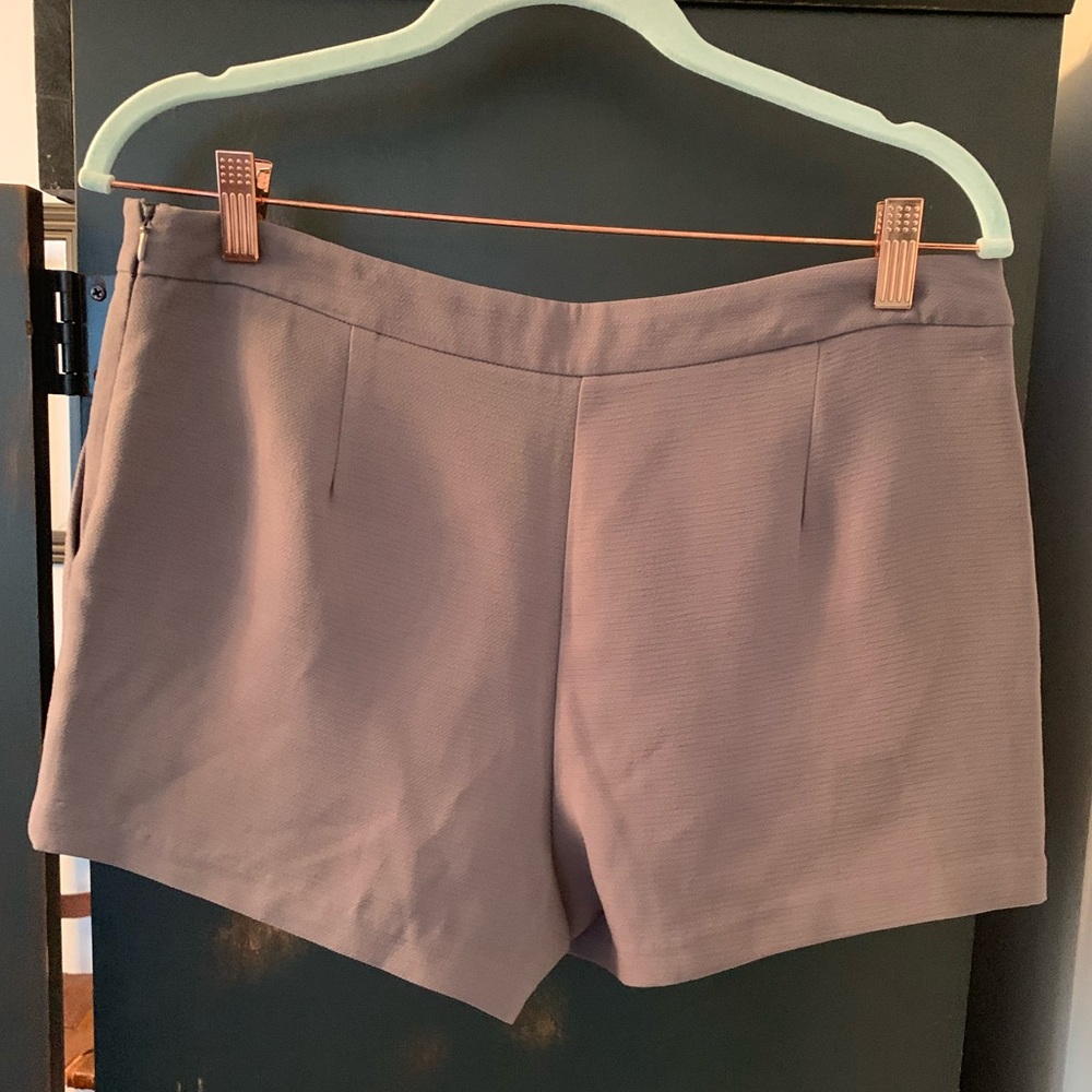 Forever 21 Gray Shorts/Skort - Picture 2 of 5